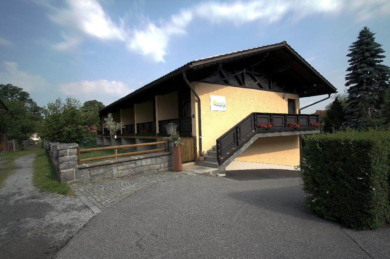 Gaestehaus Obermeier Ruhmannsfelden Ngoại thất bức ảnh